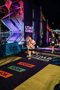 BIB: 
                            <button type="button" onclick="openModal(25251074)" class="btn btn-primary btn-sm float-right btn-popup" data-toggle="modal" data-target=".modal-high-quality">
                        <i class="fas fa-shopping-cart"></i> Add to Cart
                    </button>
                                            <button type="button" onclick="isThisMe(25251074, true)" class="btn btn-success btn-sm float-right btn-popup btn-isme hidden" data-toggle="tooltip" data-placement="bottom" title="นี่คือรูปของคุณใช่ไหม คลิกที่นี่เพื่อเอาเข้าอัลบั้ม">
                        <i class="fas fa-plus"></i> Add to album
                    </button>
                    <button type="button" onclick="isThisMe(25251074, false)" class="btn btn-warning btn-sm float-right btn-popup btn-isnotme hidden">
                        <i class="fas fa-ban"></i> Remove from album
                    </button>